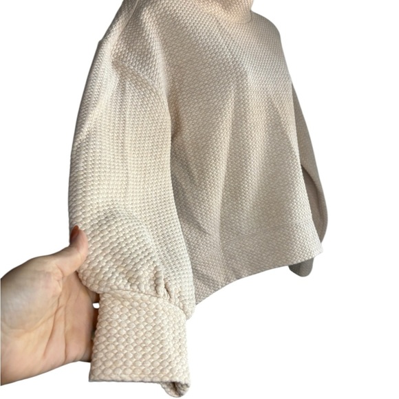 CALIA by Carrie Underwood Beige Cowl Neck Sweater Sz small preloved - Picture 5 of 7